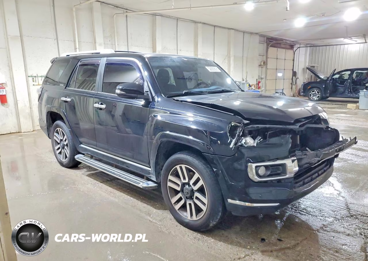 2018 Toyota 4Runner Limited VIN:JTEBU5JR3J5493051 - 4