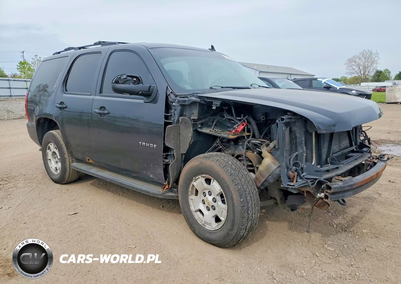 2010 Chevrolet Tahoe K1500 Lt VIN:1GNUKBE06AR175700 - 4