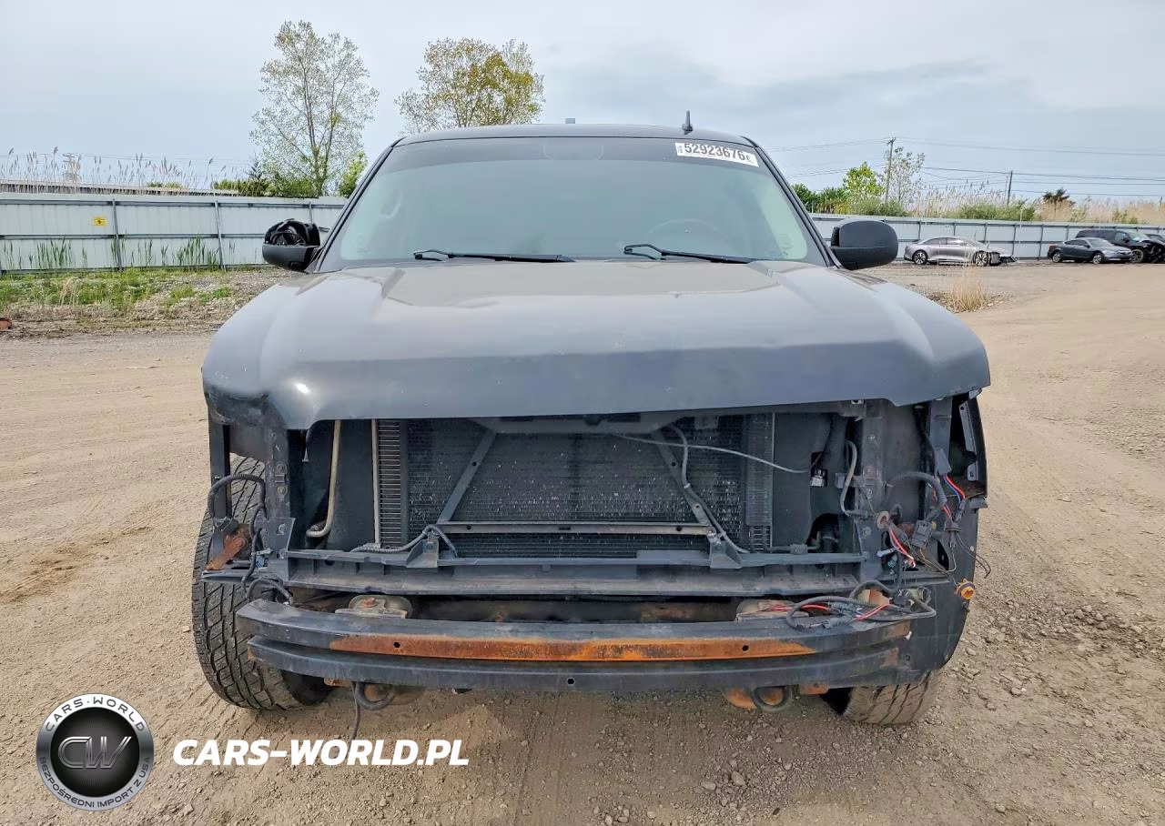 2010 Chevrolet Tahoe K1500 Lt VIN:1GNUKBE06AR175700 - 5