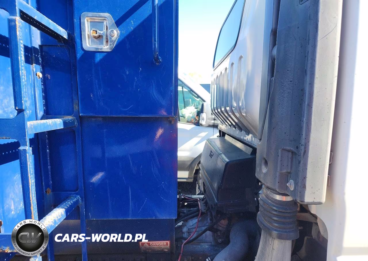 2017 Isuzu Npr Hd Refuse Truck VIN:54DC4W1B6HS800043 - 11