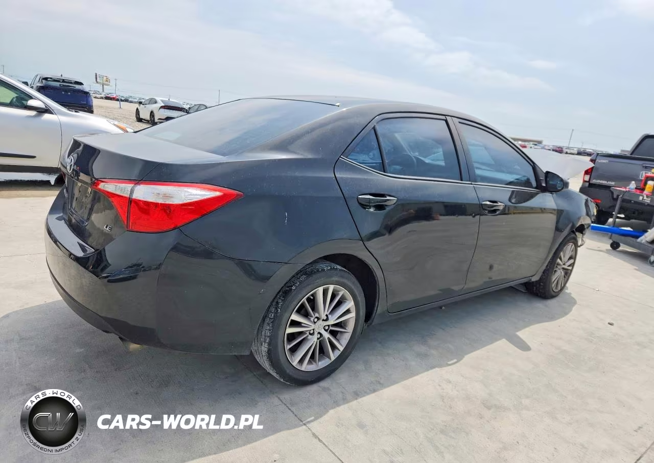 2015 Toyota Corolla Le Plus VIN:5YFBURHE0FP320015 - 3