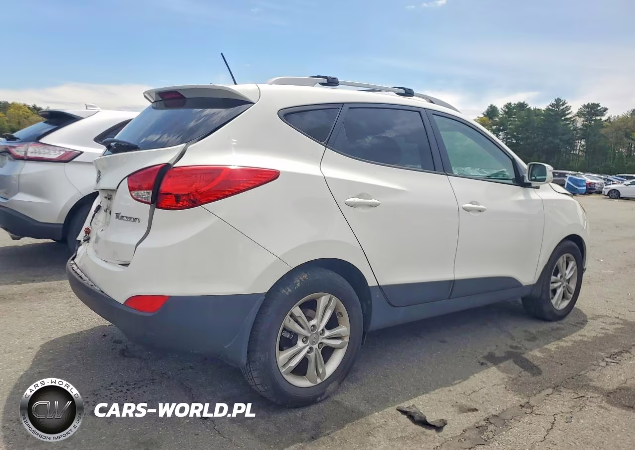 2013 Hyundai Tucson Gls VIN:KM8JU3AC6DU695744 - 3