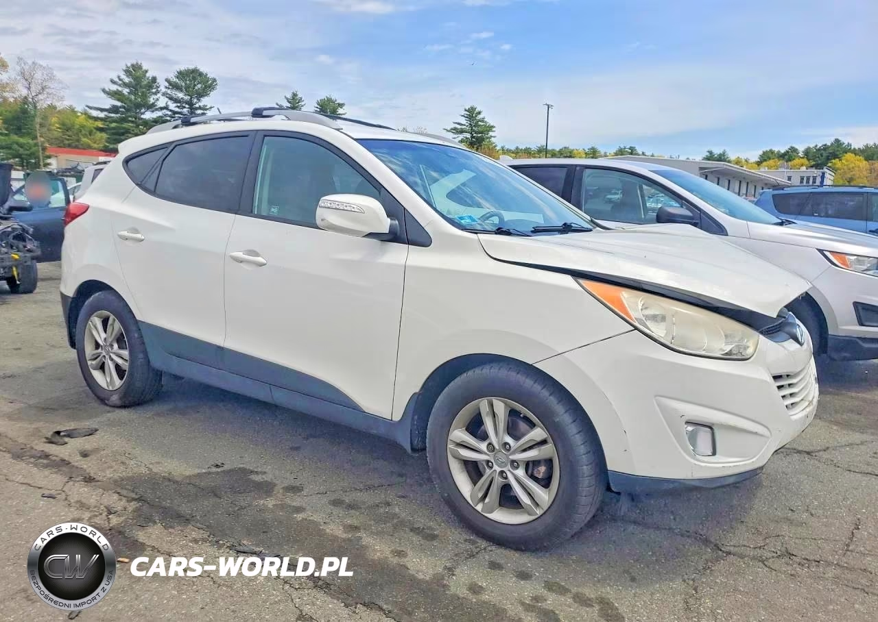 2013 Hyundai Tucson Gls VIN:KM8JU3AC6DU695744 - 4