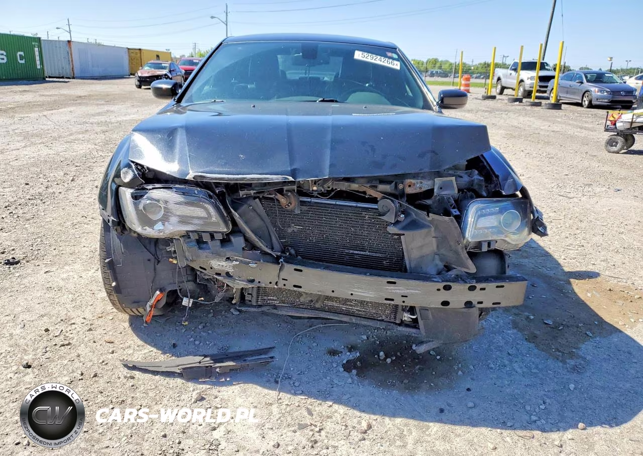2016 Chrysler 300 S VIN:2C3CCAGGXGH244276 - 5