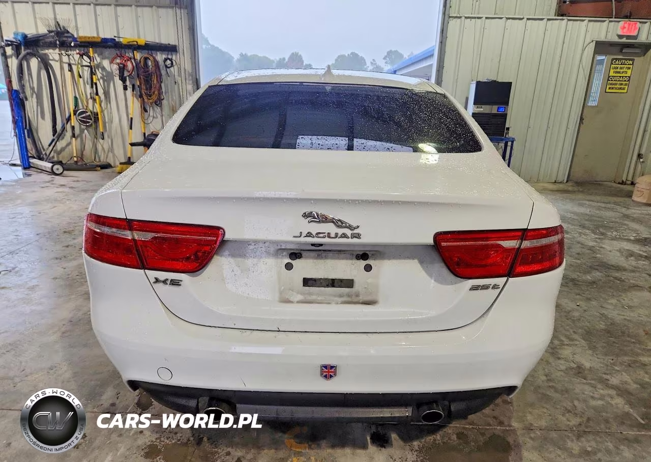 2017 Jaguar Xe VIN:SAJAR4BG7HA978837 - 6