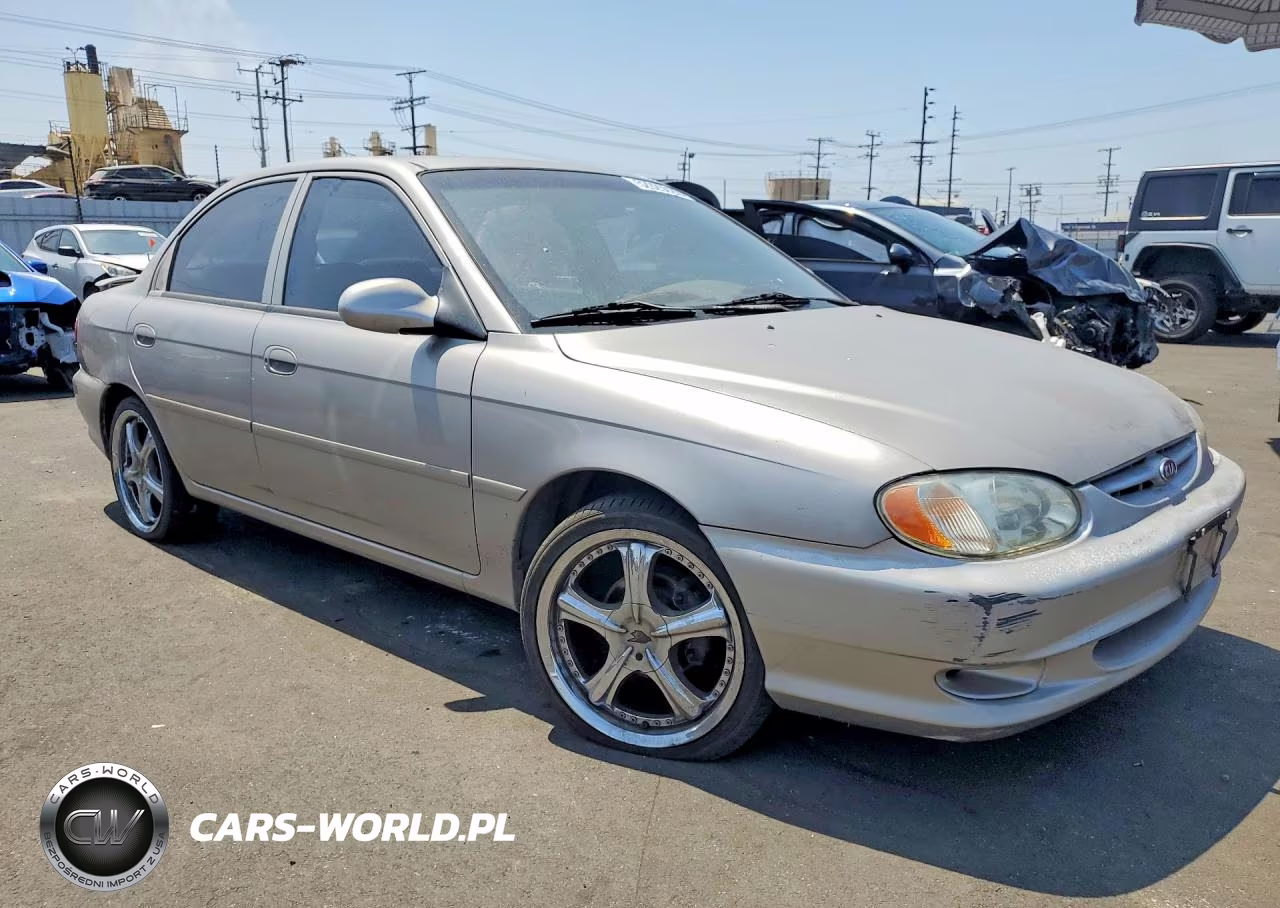 2000 Kia Sephia Base VIN:KNAFB1210Y5863408 - 4
