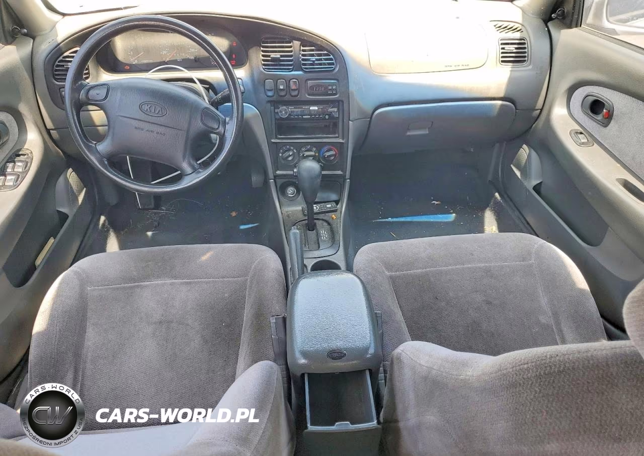 2000 Kia Sephia Base VIN:KNAFB1210Y5863408 - 8