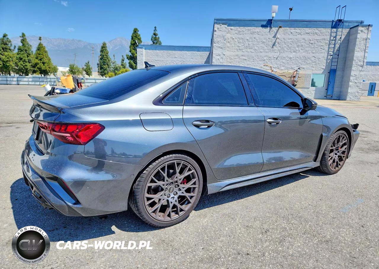 2025 Audi Rs3 VIN:WUAGWDGY8SA911337 - 3