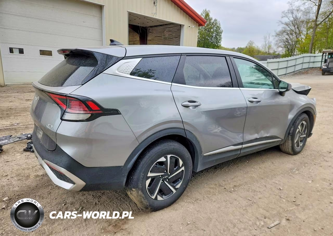 2025 Kia Sportage Lx VIN:KNDPU3DG8S7230584 - 3