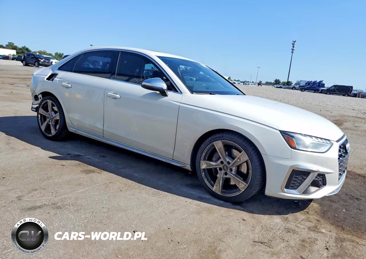 2021 Audi S4 Premium Plus VIN:WAUB4AF4XMA040788 - 4