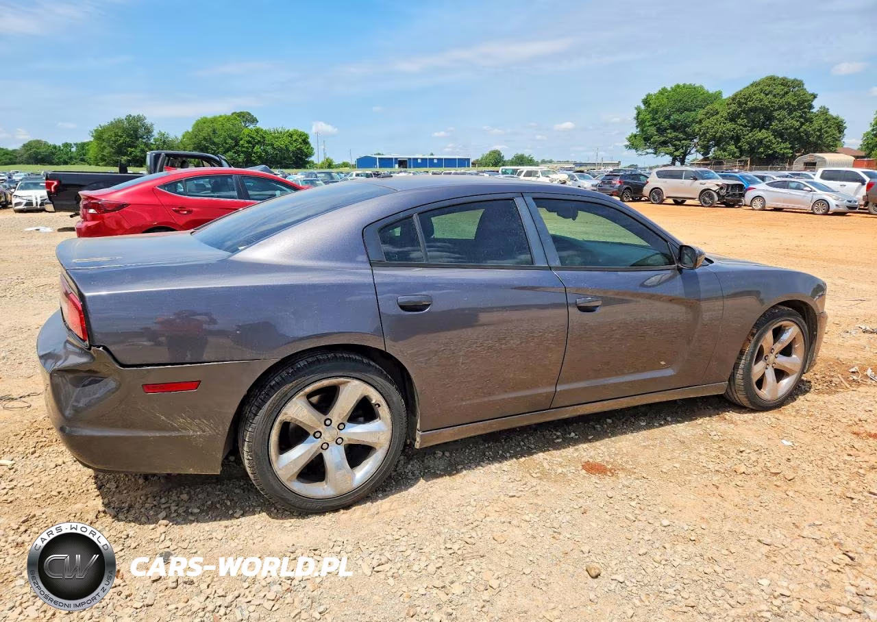 2013 Dodge Charger Sxt VIN:2C3CDXHG5DH655157 - 3