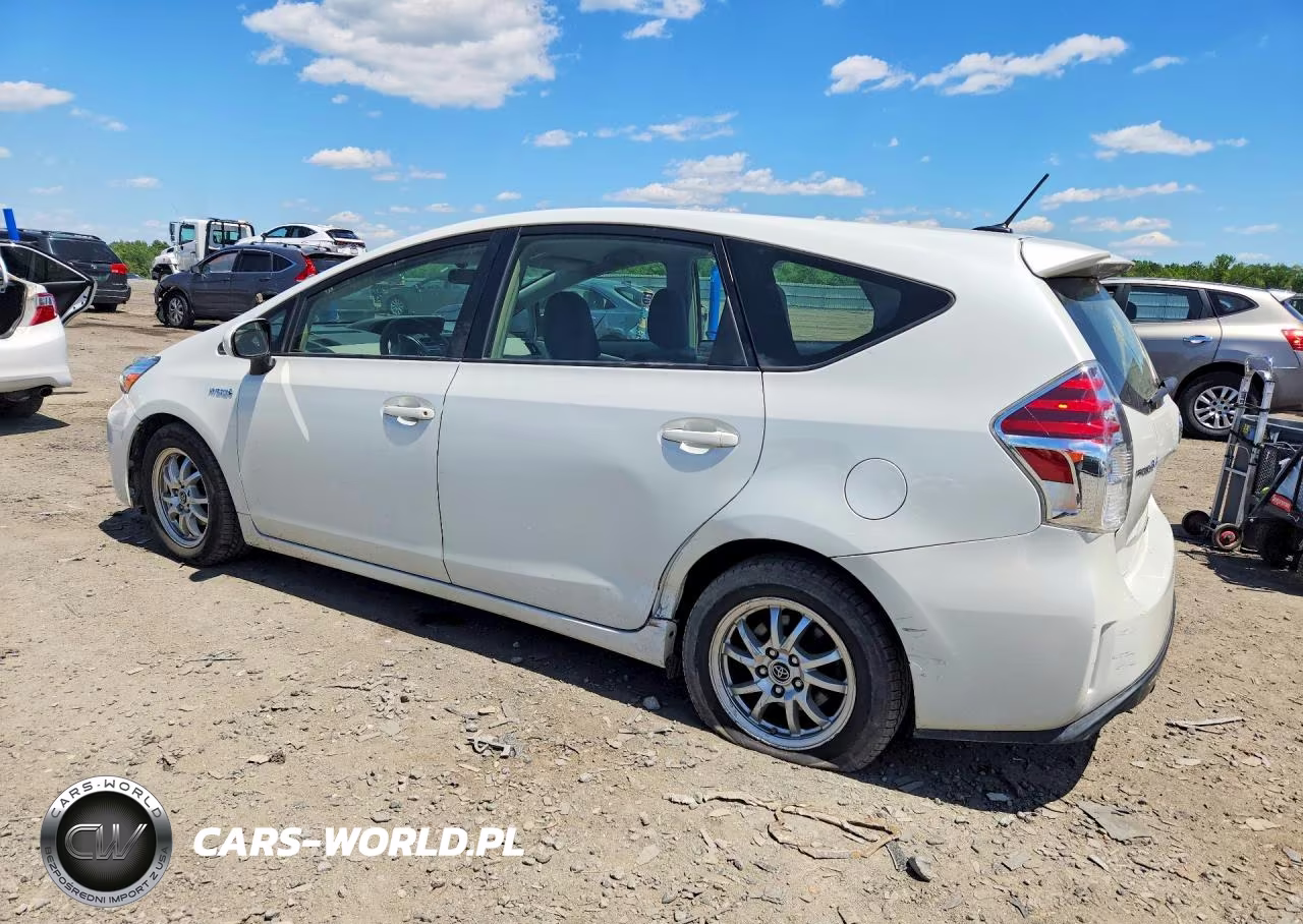 2015 Toyota Prius V Three VIN:JTDZN3EU1FJ019214 - 2