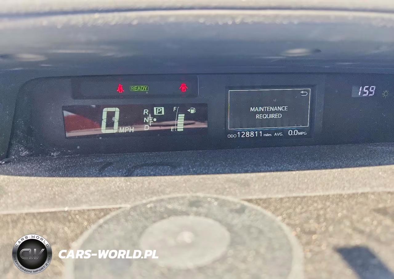 2015 Toyota Prius V Three VIN:JTDZN3EU1FJ019214 - 9