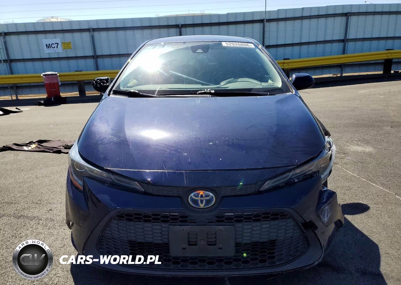 2021 Toyota Corolla Le VIN:JTDEAMDE4MJ033065 - 5