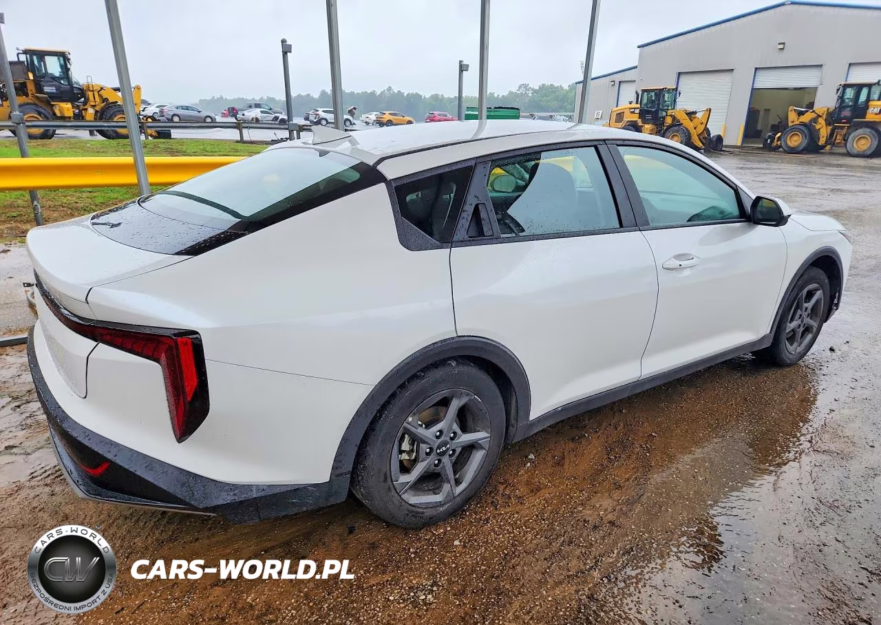 2025 Kia K4 Lxs VIN:3KPFT4DE2SE074738 - 3