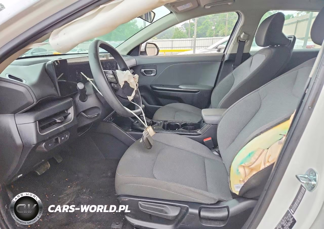 2025 Kia K4 Lxs VIN:3KPFT4DE2SE074738 - 7