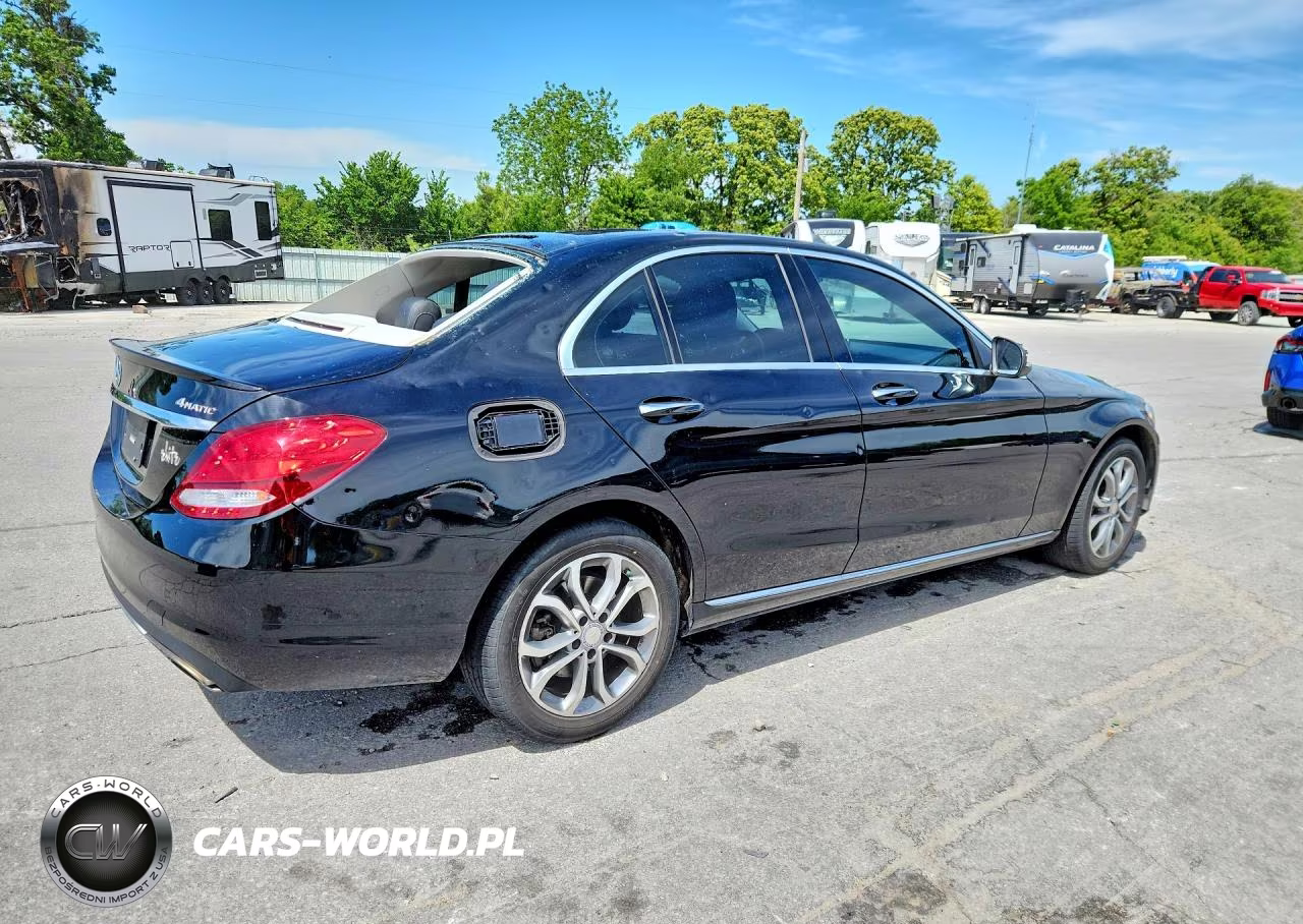 2016 Mercedes-Benz C 300 4Matic VIN:55SWF4KB9GU165926 - 3