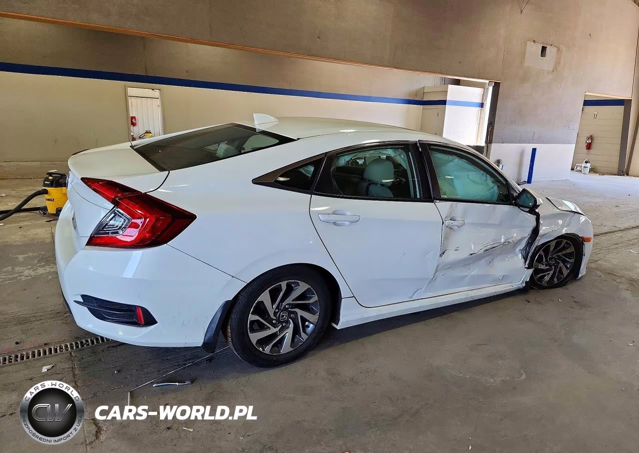 2017 Honda Civic VIN:2HGFC2F70HH574124 - 3