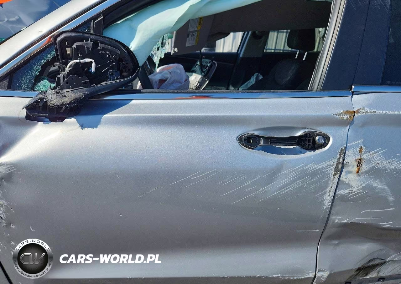 2019 Hyundai Santa Fe Se VIN:5NMS23ADXKH060411 - 7