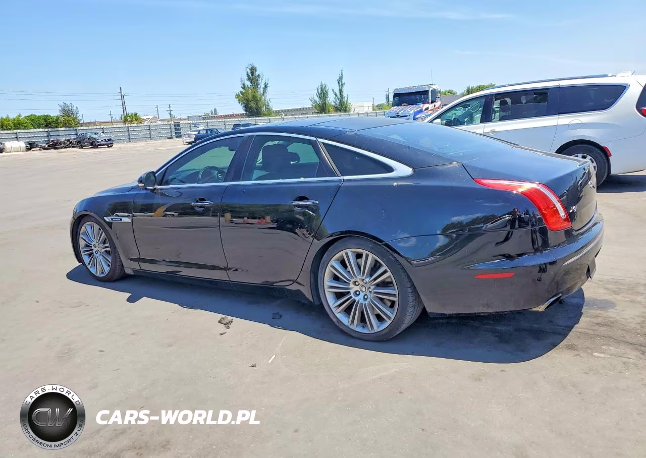 2012 Jaguar Xj Supercharged VIN:SAJWA1GE5CMV34303 - 2