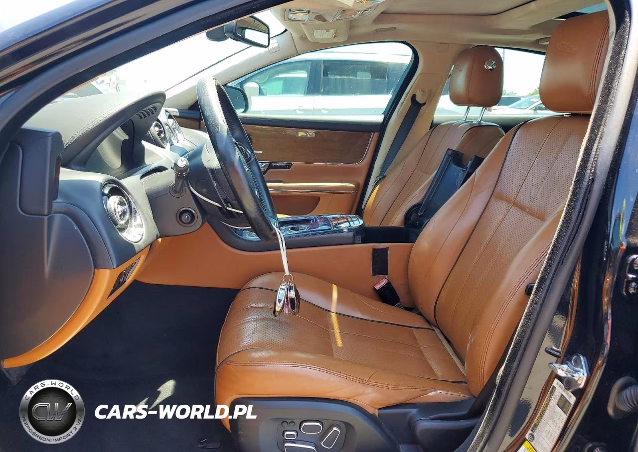 2012 Jaguar Xj Supercharged VIN:SAJWA1GE5CMV34303 - 7