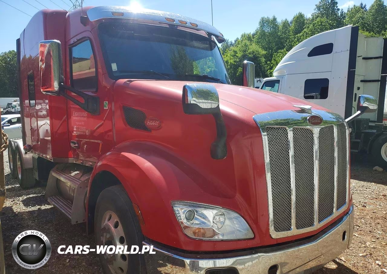 2019 Peterbilt 579 Semi Truck