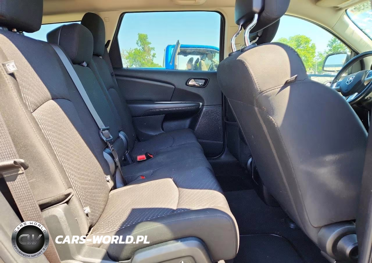 2018 Dodge Journey Se VIN:3C4PDCAB8JT171491 - 11