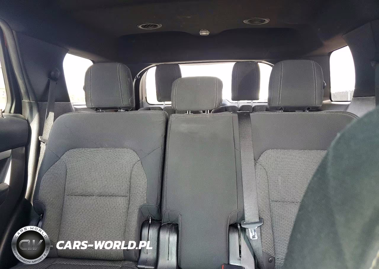 2016 Ford Explorer Xlt VIN:1FM5K8DH0GGA49517 - 10