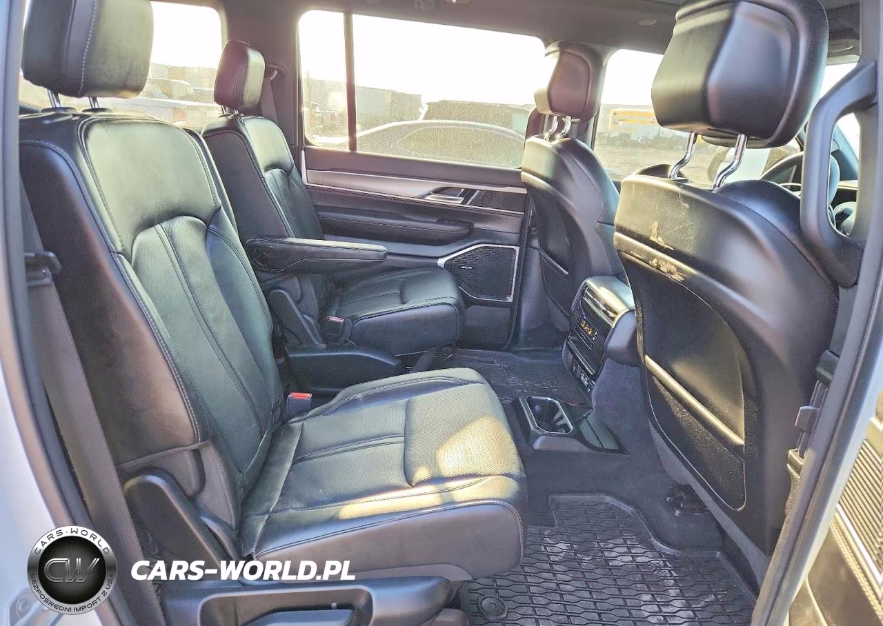 2023 Jeep Wagoneer Series Ii VIN:1C4SJVBP6PS559502 - 11
