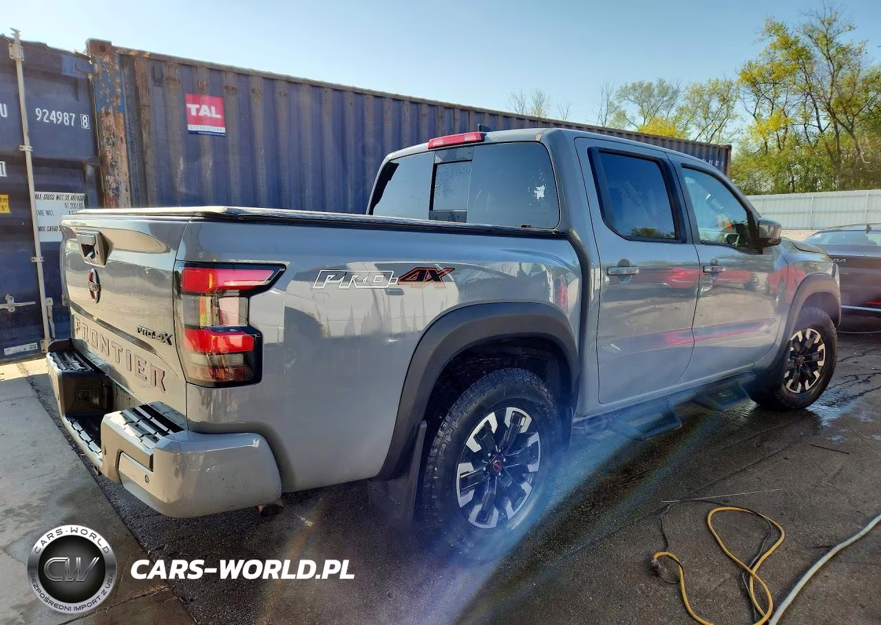 2024 Nissan Frontier Pro-4X VIN:1N6ED1EK9RN612494 - 3