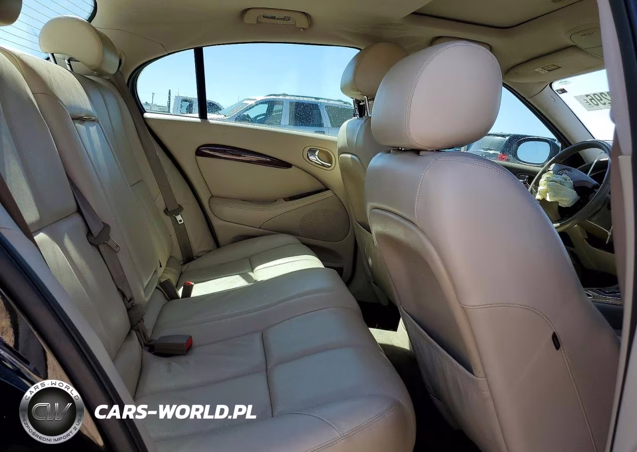 2003 Jaguar S-Type VIN:SAJEA01U33HM85679 - 10