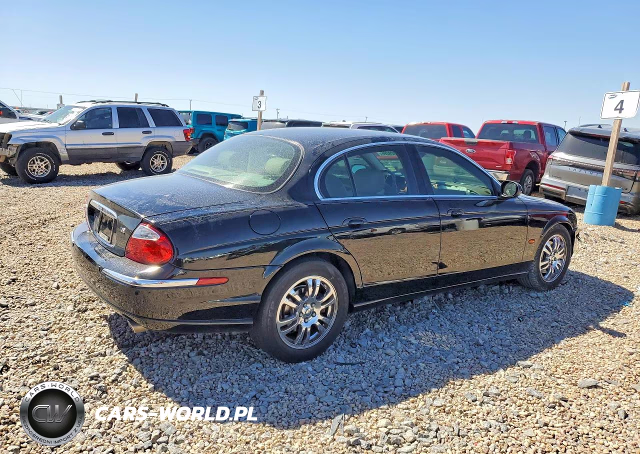 2003 Jaguar S-Type VIN:SAJEA01U33HM85679 - 3