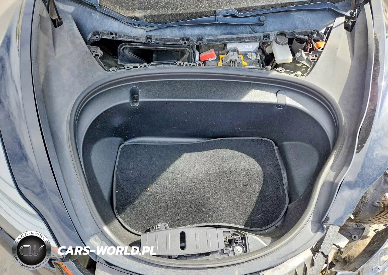 2018 Tesla Model 3 VIN:5YJ3E1EA7JF030444 - 11