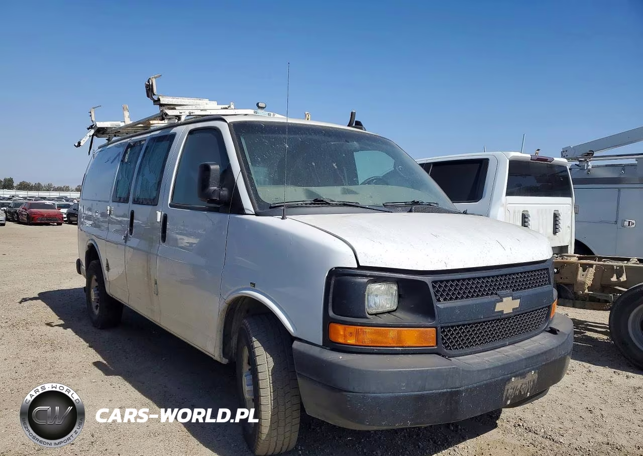 2016 Chevrolet Express G2500 VIN:1GCWGAFF8G1235144 - 4