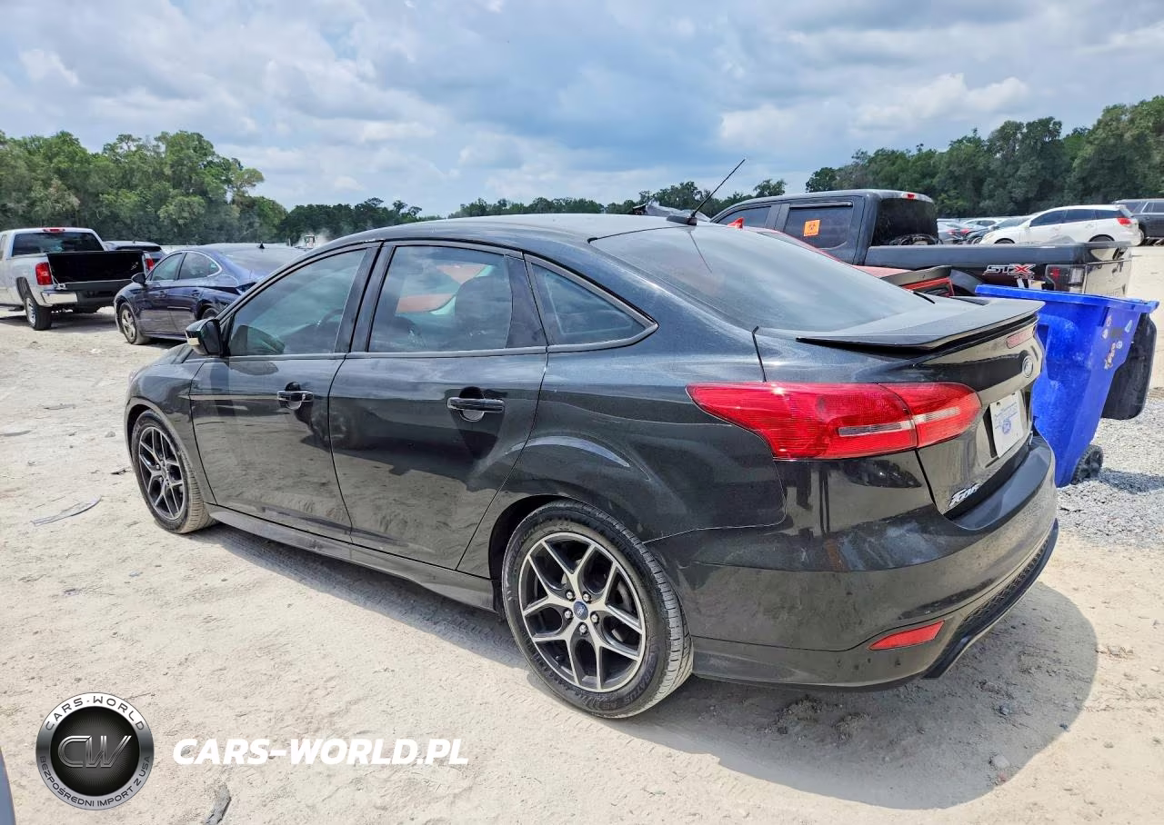 2015 FORD FOCUS SE VIN:1FADP3F20FL277901 - 2