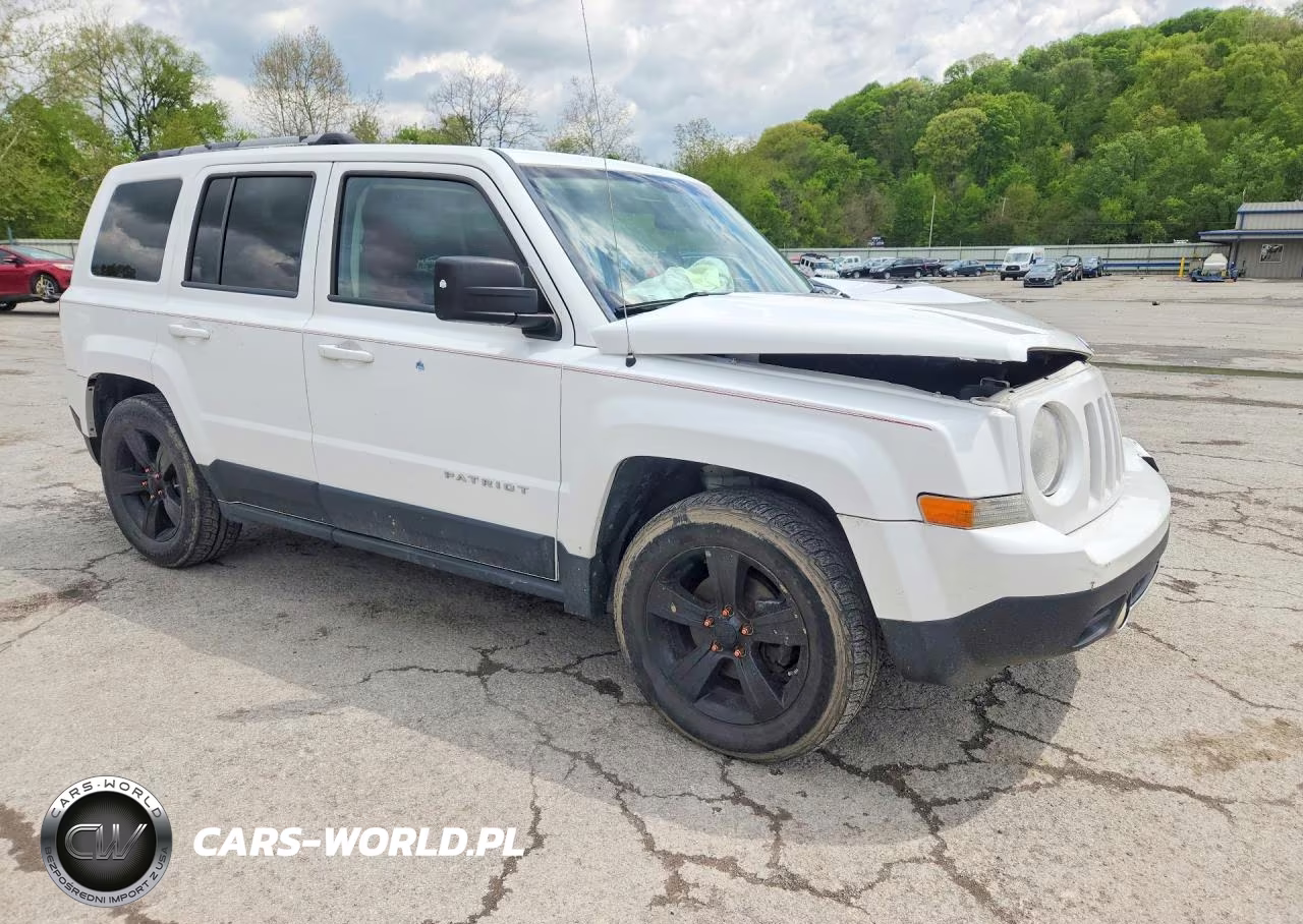 2012 Jeep Patriot Latitude VIN:1C4NJPFA3CD719963 - 4