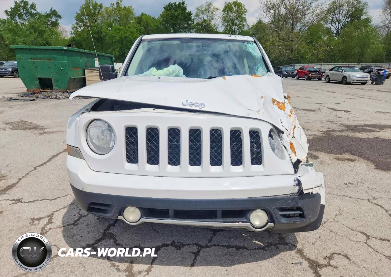 2012 Jeep Patriot Latitude VIN:1C4NJPFA3CD719963 - 5