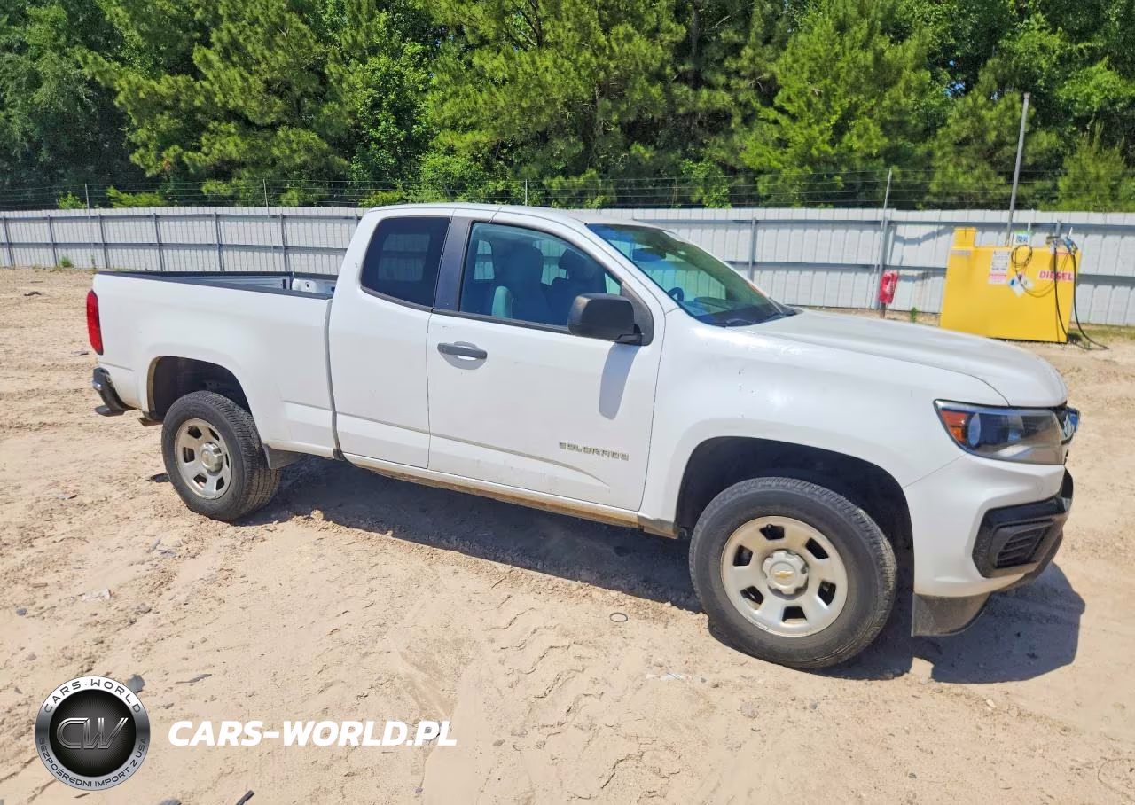 2021 Chevrolet Colorado VIN:1GCHSBEA5M1184863 - 4