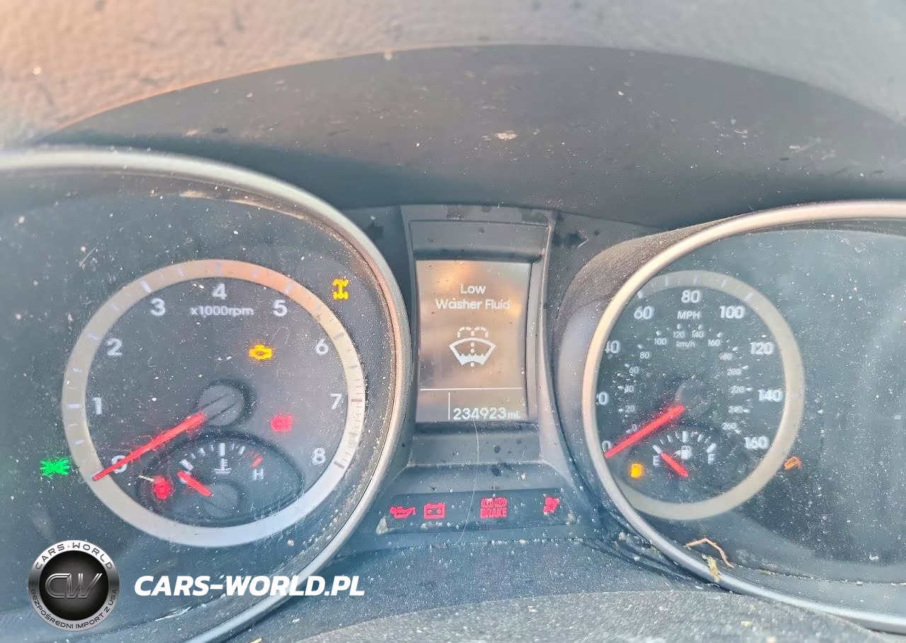 2014 Hyundai Santa Fe Sport 2.4L VIN:5XYZTDLB8EG131682 - 9