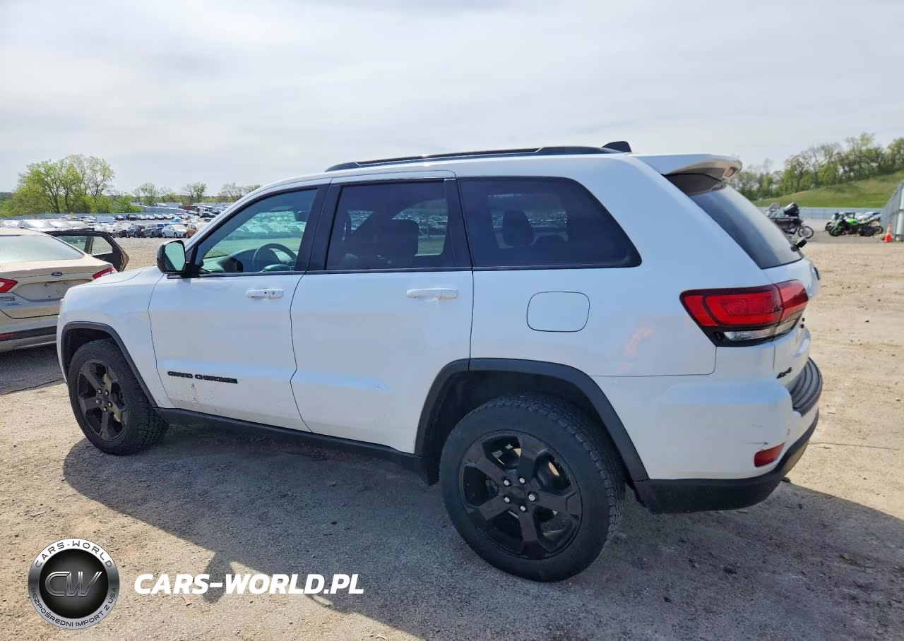 2019 Jeep Grand Cherokee Laredo VIN:1C4RJFAG5KC537242 - 2