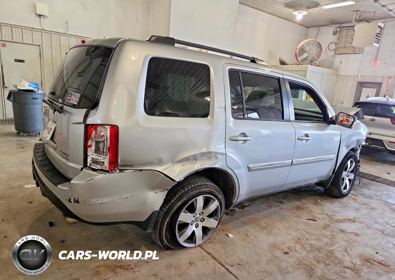 2012 Honda Pilot Touring VIN:5FNYF4H92CB033292 - 3