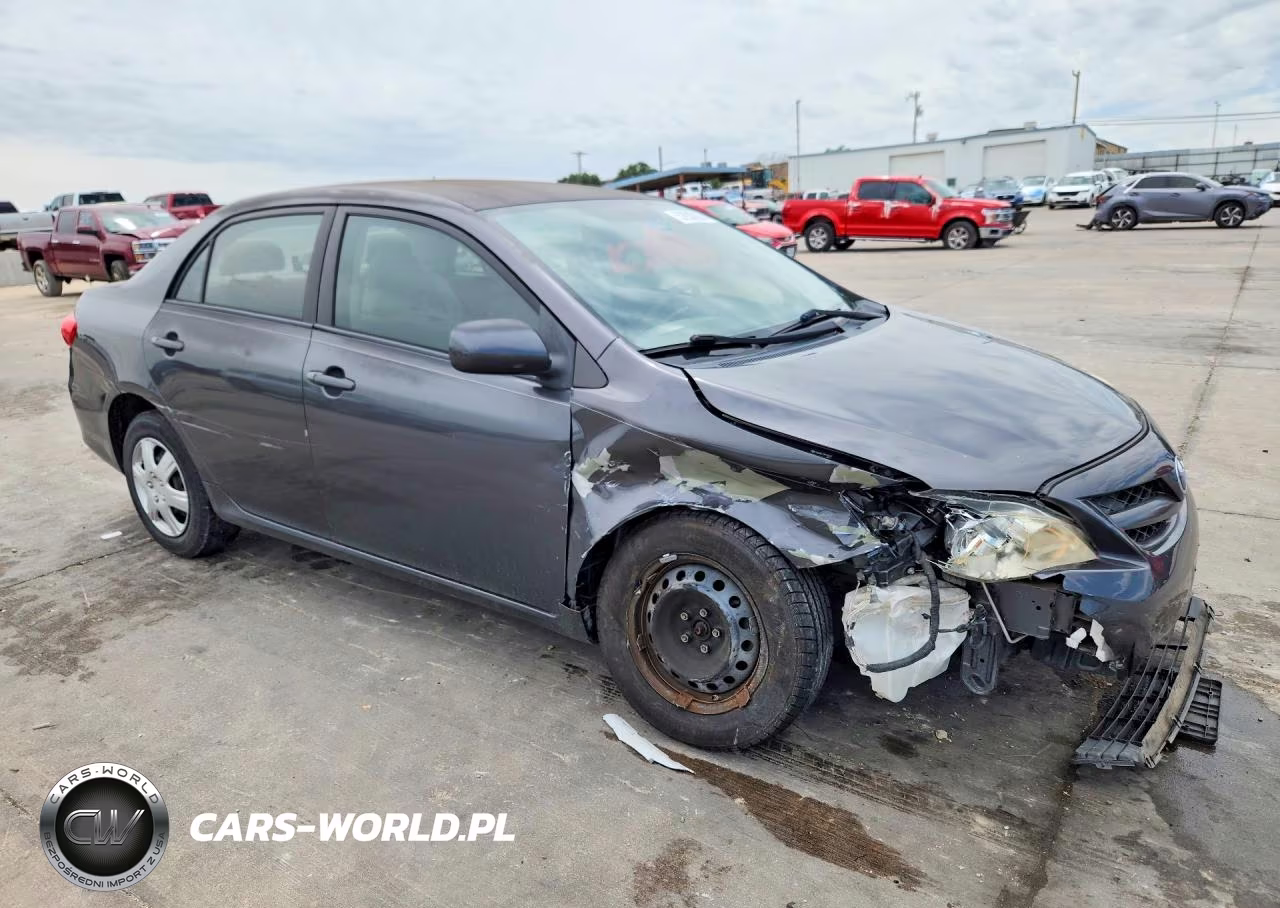 2011 Toyota Corolla Le VIN:JTDBU4EE7B9154924 - 4