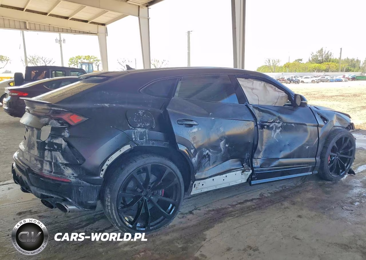 2019 Lamborghini Urus VIN:ZPBCA1ZL6KLA04481 - 3