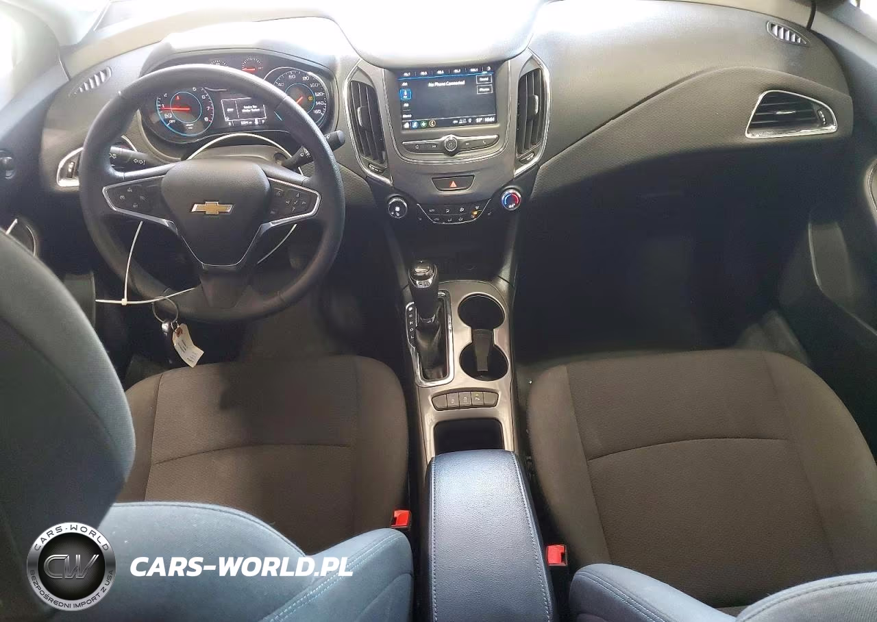 2019 Chevrolet Cruze Lt VIN:1G1BE5SM5K7127823 - 8