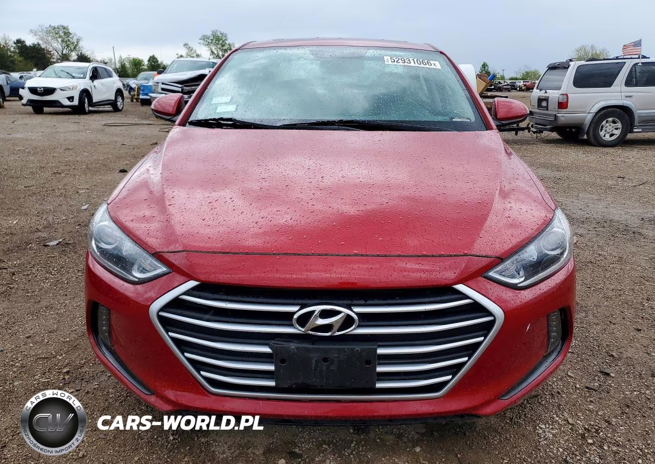 2018 Hyundai Elantra Value Edition VIN:5NPD84LF7JH386390 - 5