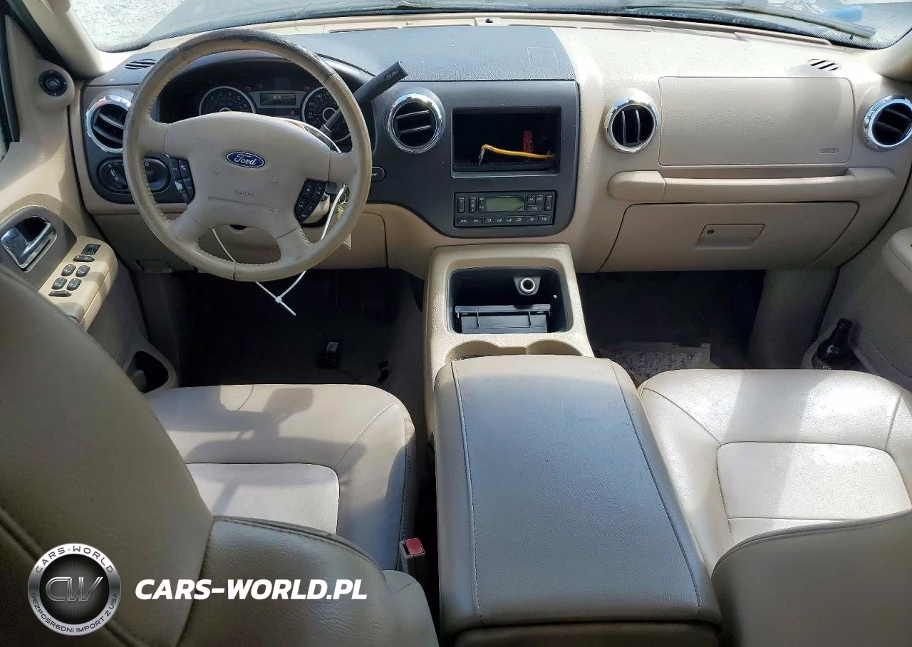 2005 Ford Expedition Eddie Bauer VIN:1FMPU175X5LA63635 - 8