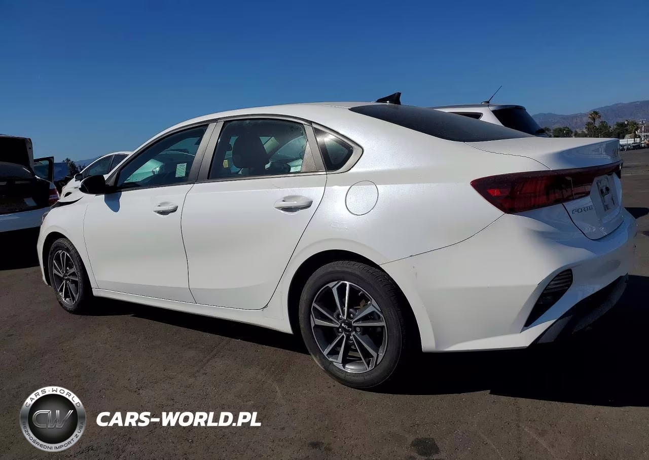2024 Kia Forte Lxs VIN:3KPF24AD6RE725460 - 2