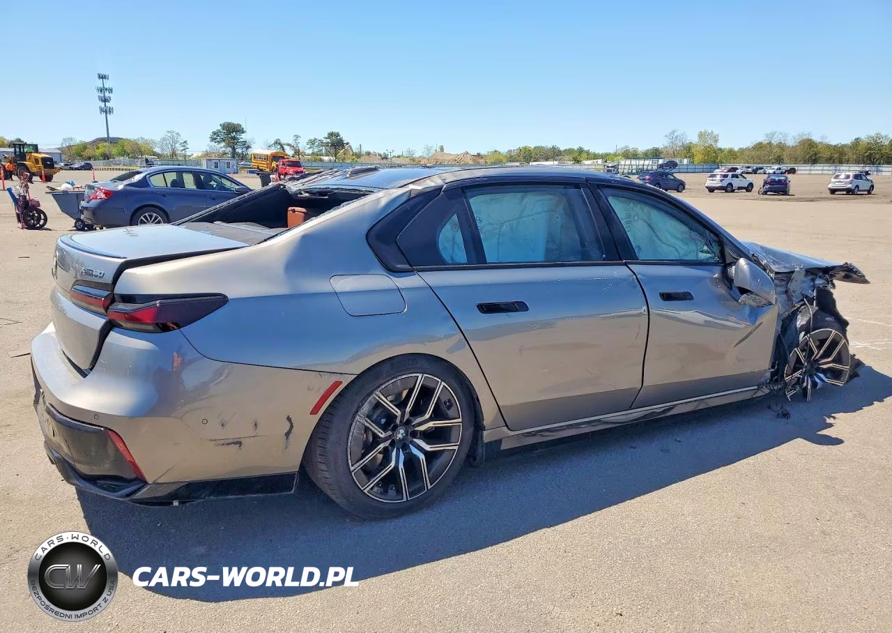 2026 BMW I7 xDrive60 VIN:WBY53EJ04TCX59325 - 3