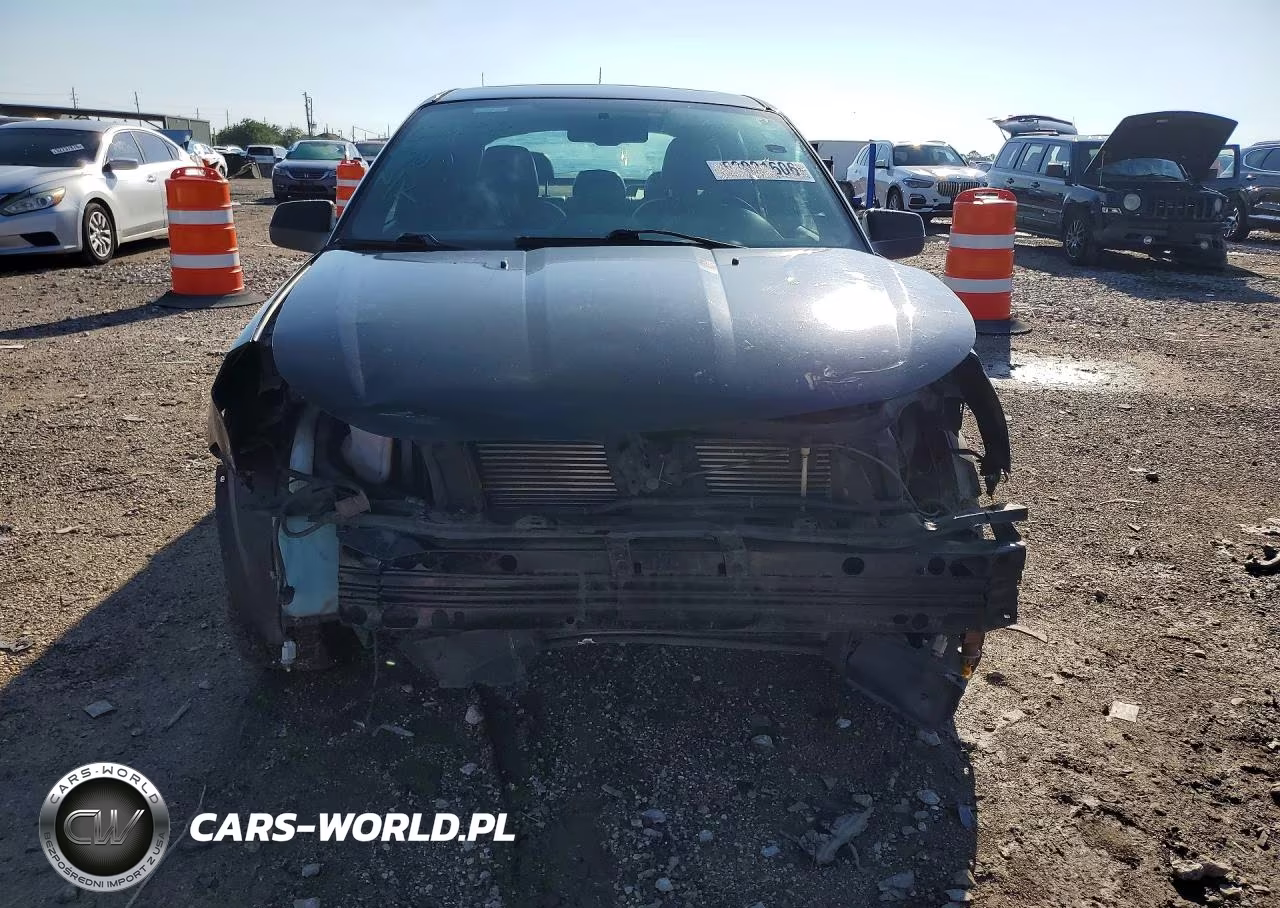 2011 Ford Focus Ses VIN:1FAHP3GN2BW126691 - 5