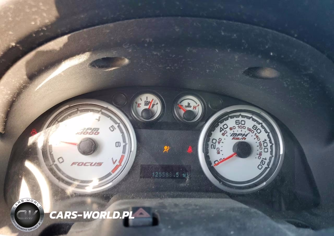 2011 Ford Focus Ses VIN:1FAHP3GN2BW126691 - 9